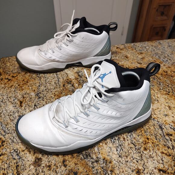 Air Jordan 11 Retro Sneakers Size 12 US Model 688975-117 - Picture 4 of 13